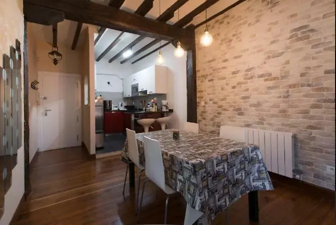 Apartamento Turistico La Torre Apartment Bilbao Spain